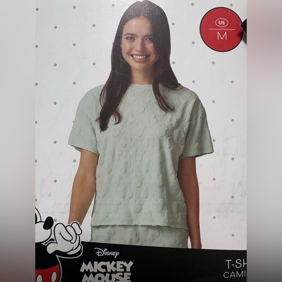 *Mickey Mouse Disney Ladies Top Size Medium Textured New With Tags - Picture 3 of 7